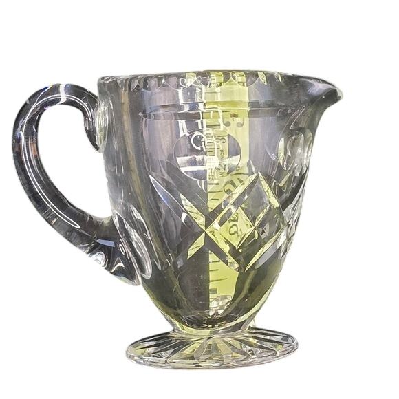 Cut Crystal Creamer 3.5" Tall 2.5" wide at mouth. EUC no chips or‎ cracks - Picture 6 of 12